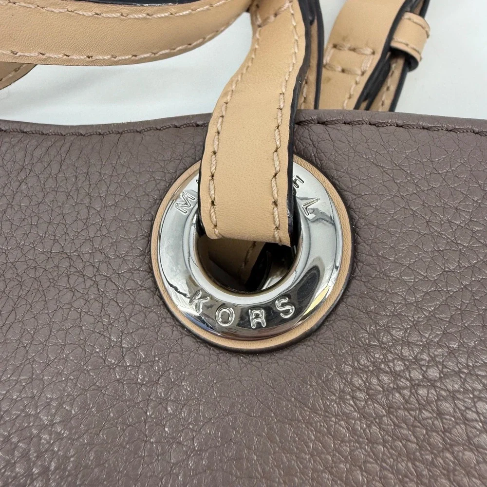 Michael Kors Bedford Tote Women Medium Taupe Pebbled Leather 30H4SBFT6L
